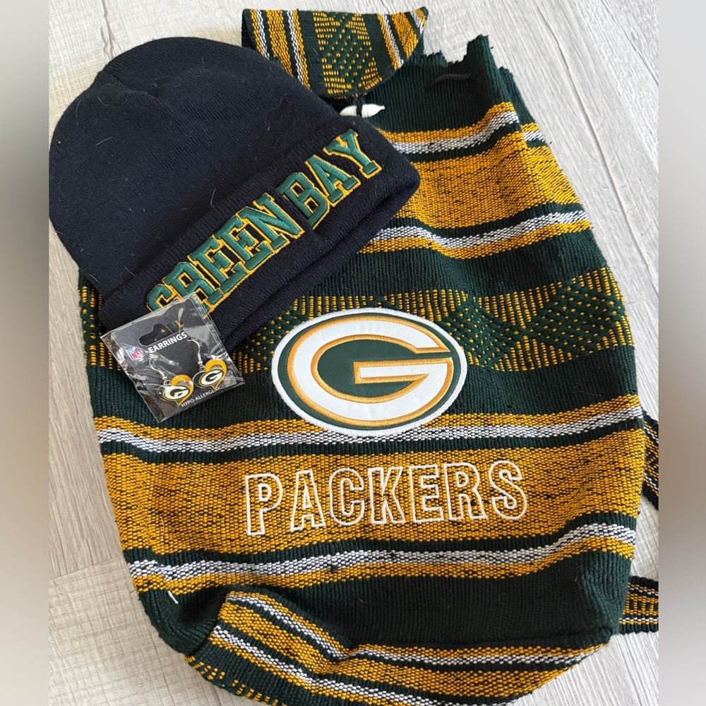 Green Bay packers backpack, earrings & hat bundle